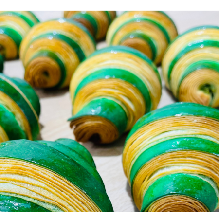 Croissants surgelés d'exception - Le luxe de la viennoiserie à domicile