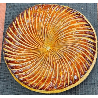 Bretzels gourmands artisanaux prêts en 10 minutes de cuisson à la maison